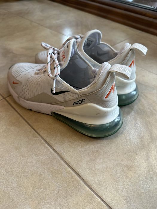 Nike Air Max 270 номер 40