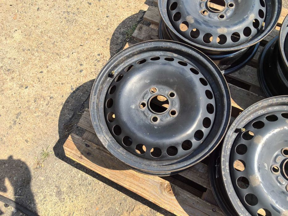 16 цола 5 х 108 мм Форд Мондео / Ес макс / Куга - 14 мм шпилки !