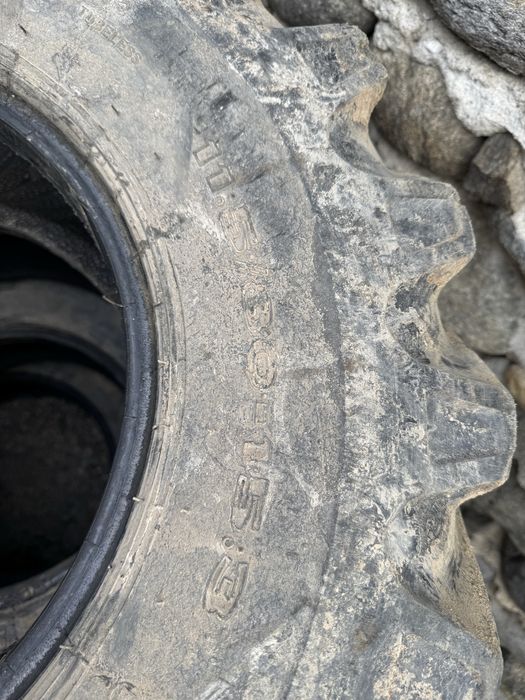 Vand anvelope Tractor