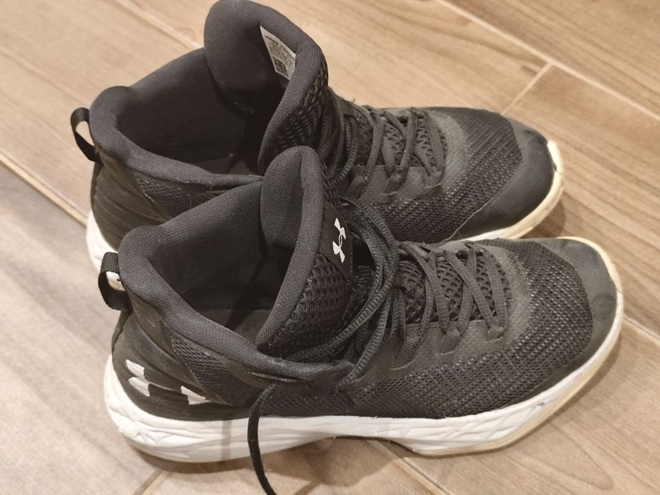 Vand pachet 3 perechi de ghete SH de baschet mar.42