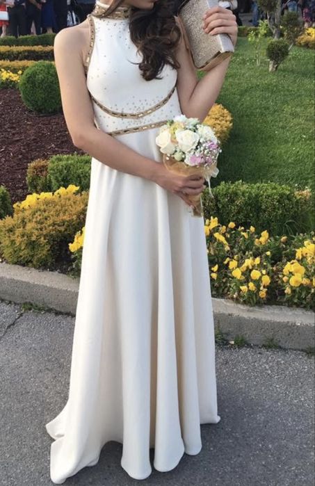 Дамска рокля- официална, бална