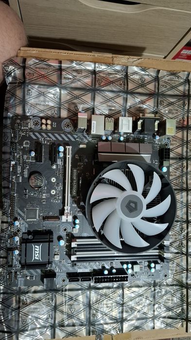 MSI B350m Bazooka + Ryzen 5 2600  + ID Cooling DK07A