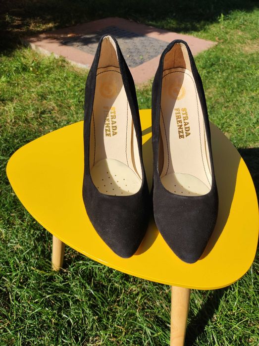 Pantofi stletto din piele - marimea 37