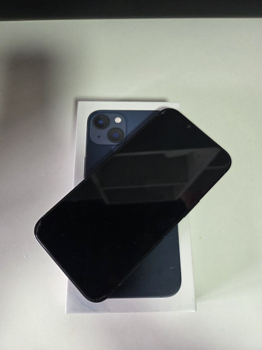 Продам iPhone 13 128gb