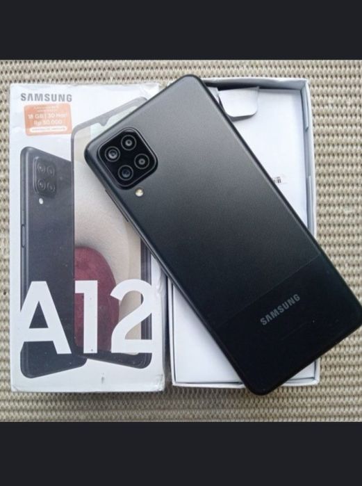 Samsung A12/ Srochno pochti yengi