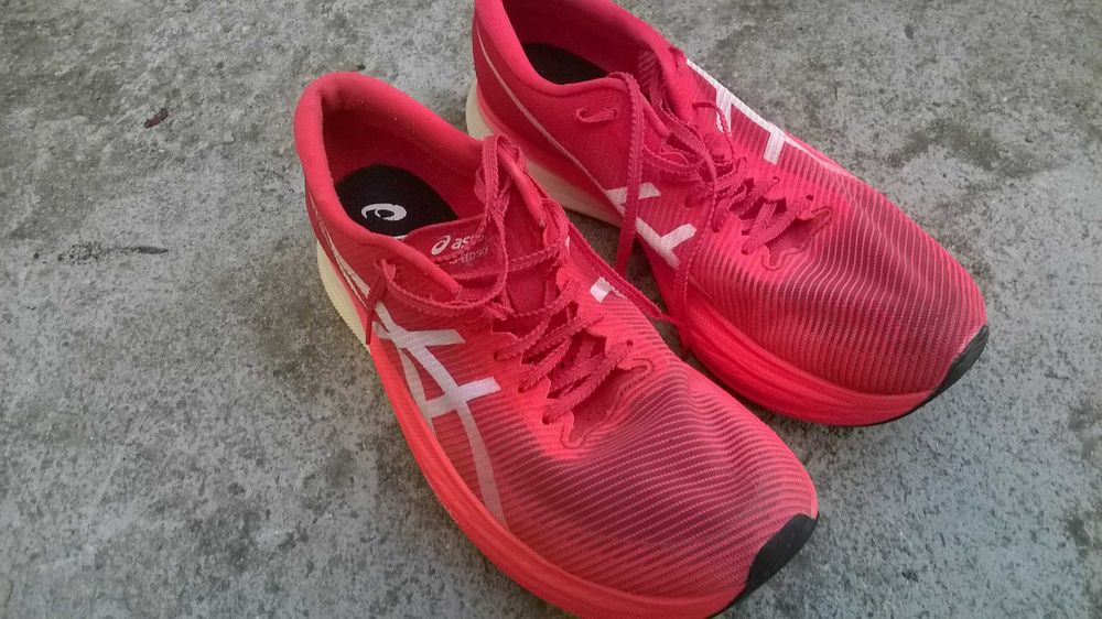 Asics Metaspeed Sky+