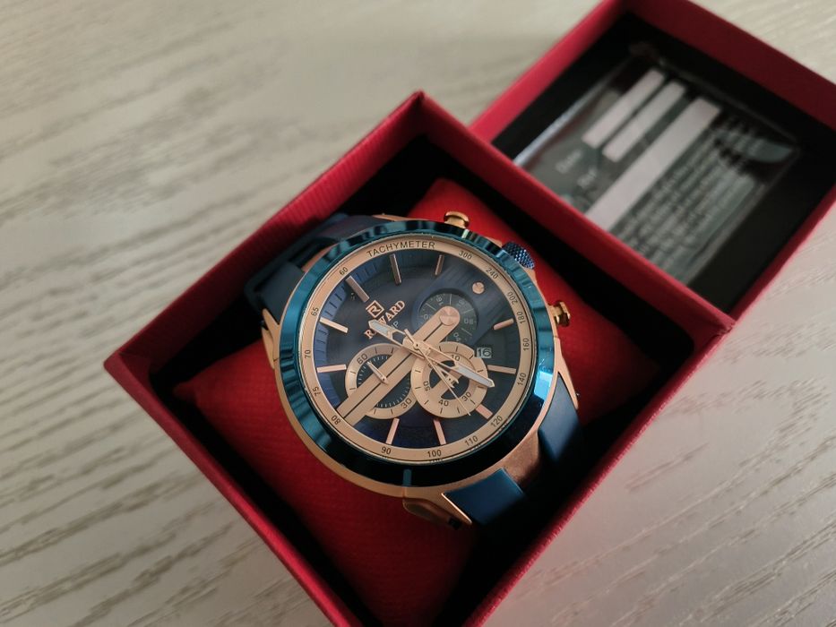 Часы несколько видов