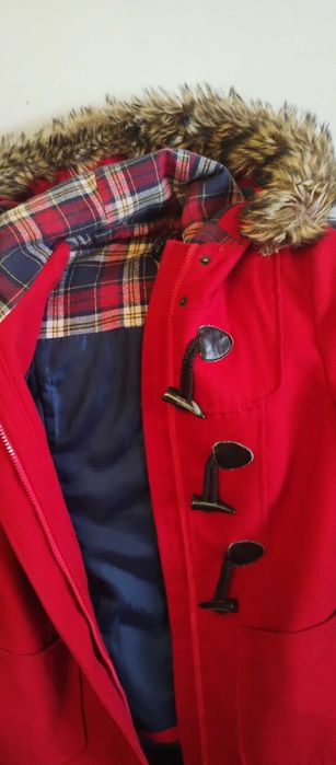 Уникално пролетно палто Stradivarius