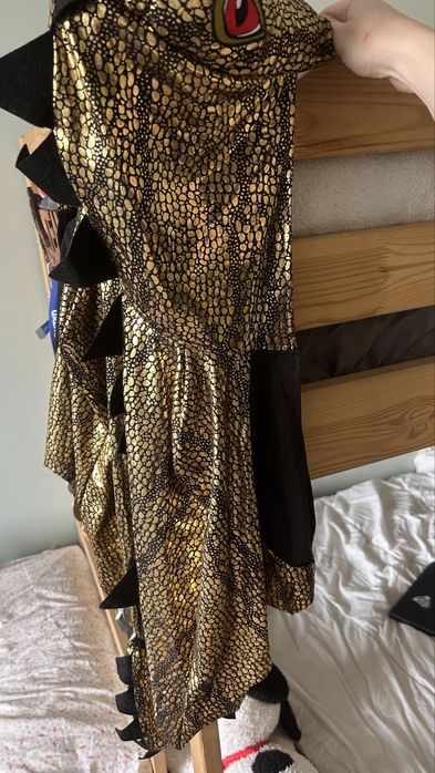 Продается карнавальный костюм дракона