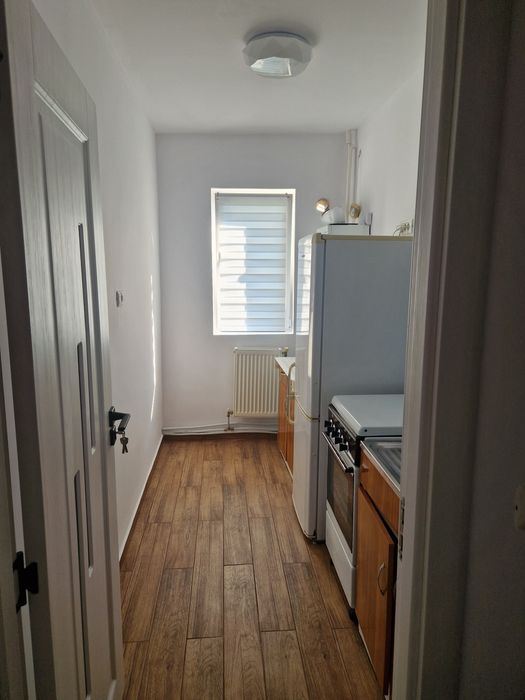 Vând apartament 2 camere localitatea Adjud Județul Vrancea