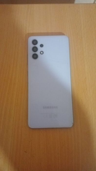 Самсунг А 32  самсунг