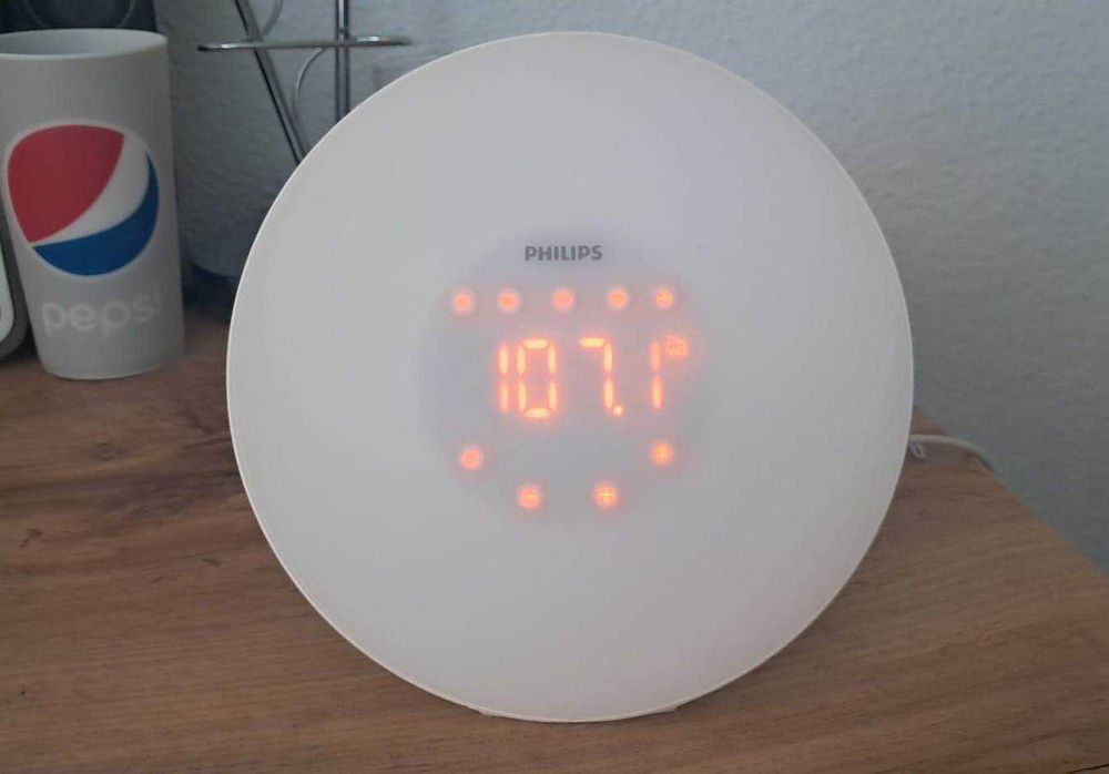Radio  FM cu ceas Philips LED, Wake-up light