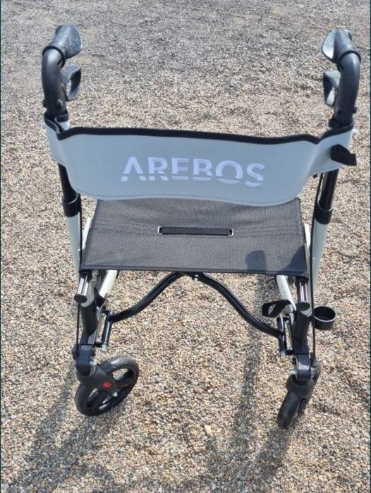 Cadru Rolator Mergator persoane cu dizabilitati