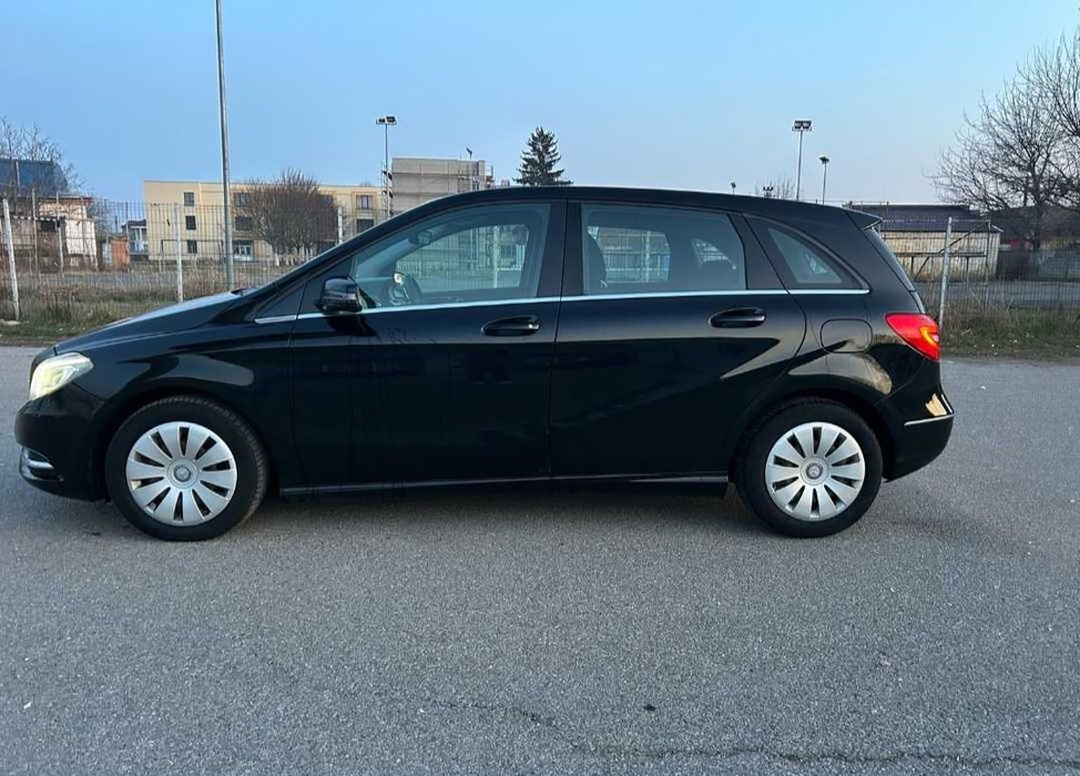 Mercedes benz B 200