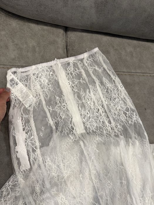 Fusta maxi dantela