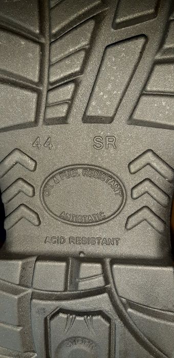 Полицейски кубинки 44