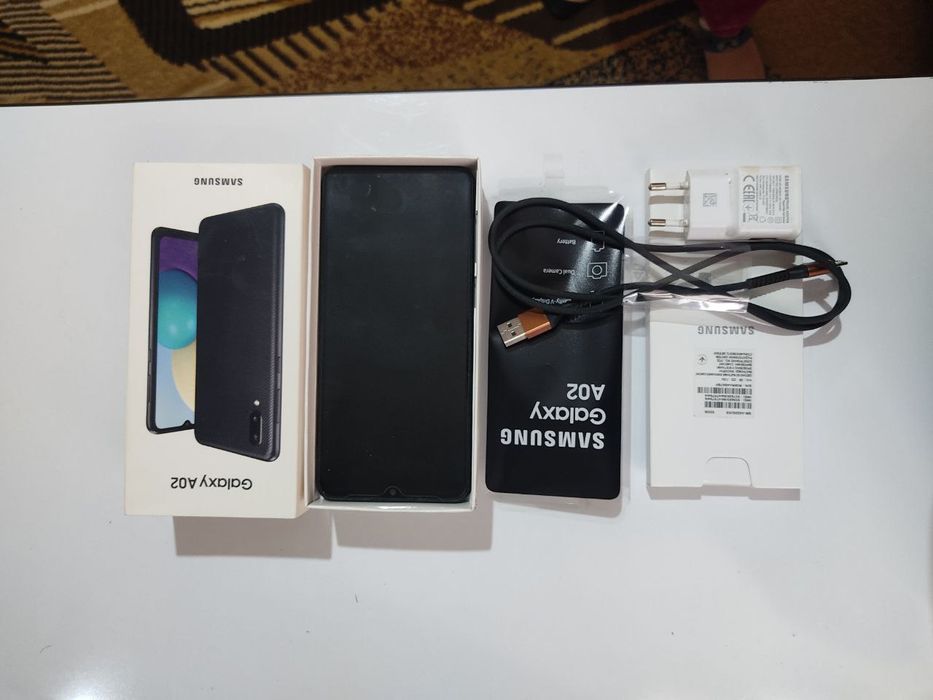 Телефон сотилади