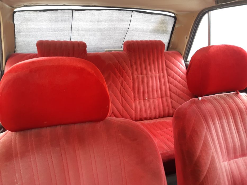 Жугули ВАЗ 2106 Сотилади холати яхши метан гази бор матор ходовой яхши