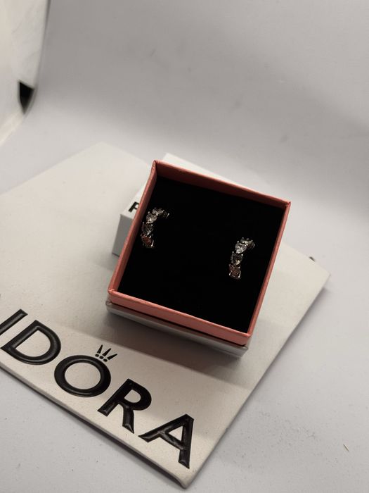 Pandora обеци Пандора