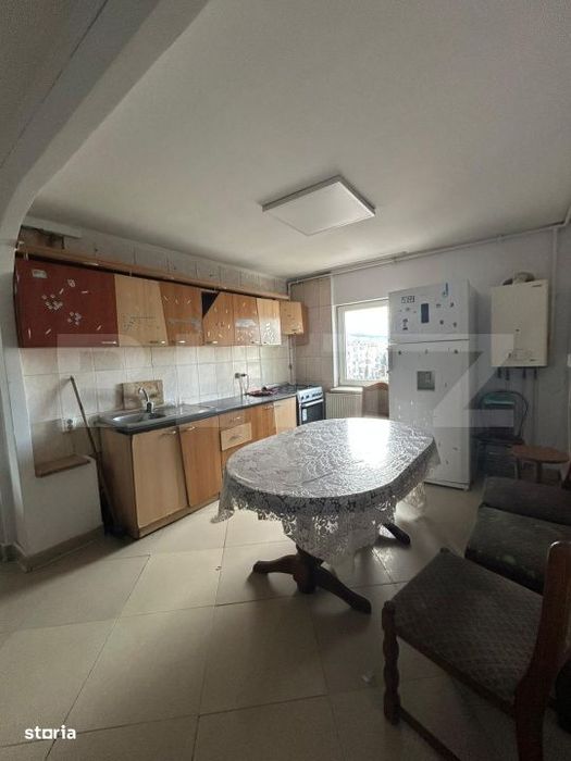 Apartament de 3 camere, decomandat, 66 mp, 2 balcoane inchise – Gher