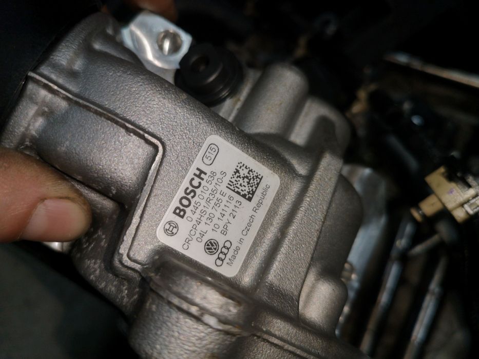 Injector injectoare pompa rampa 2.0 CSU 150 CP A4 B8 A6 4G Q5 8R A5 8T