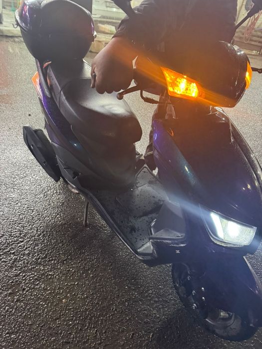 Мопед м8 продам срочно