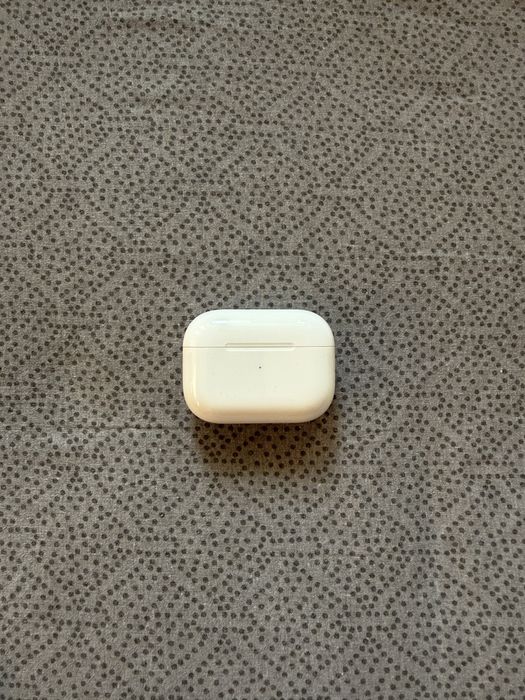Продам AirPods Pro