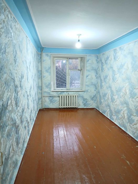 Магазин килса булади йул буйида 2 хонали 3 хонага