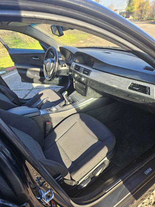 autoturism BMW seria 3 an 2006