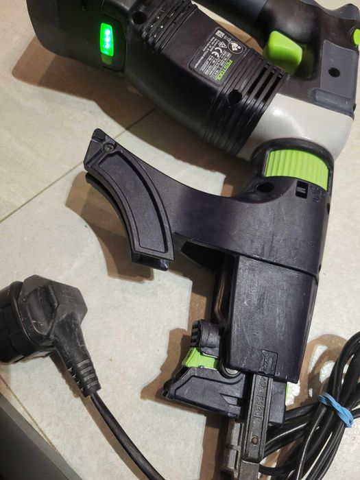 Винтоверт за гипсокартон Festool DWC 18-4500 с батерия и зарядно.