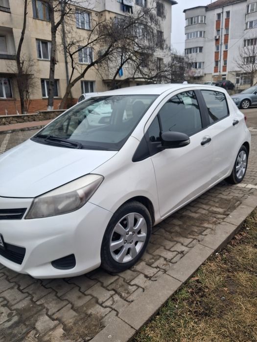 Auto Toyota  Yaris