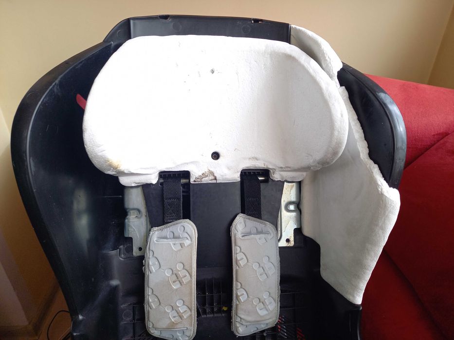 Детско столче за кола chicco 9-18 кг., с функция за сън, без тапицерия