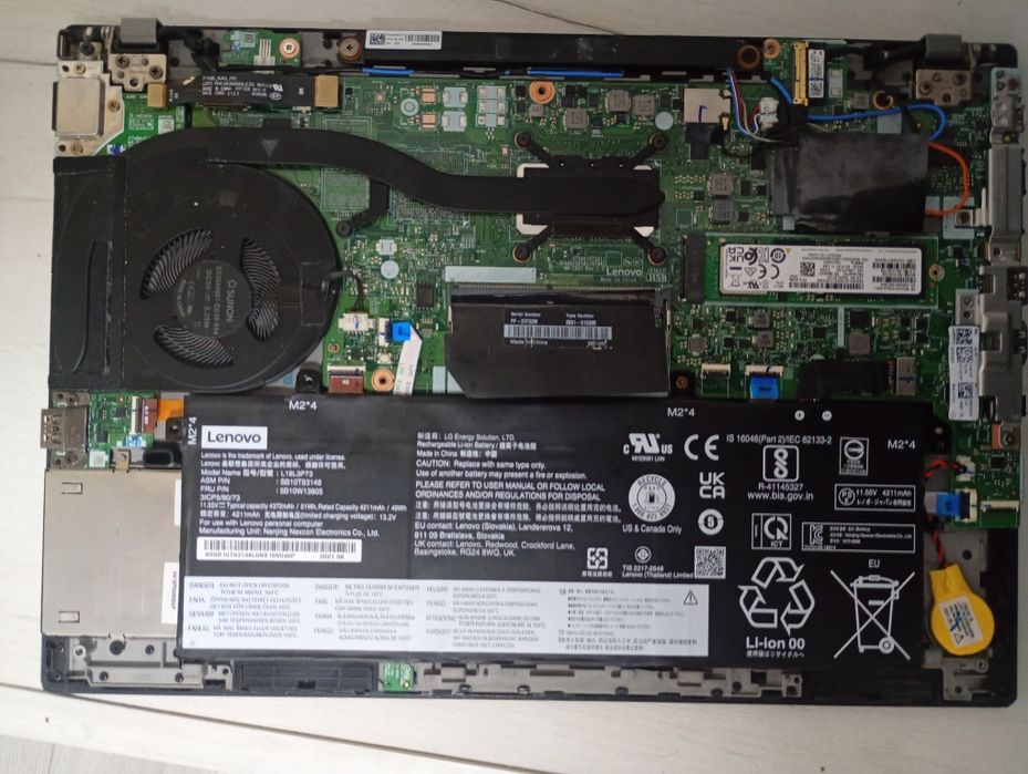 Dezmembrez laptop thinkpad t14 gen1