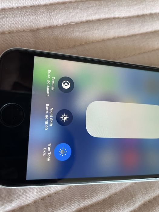 iPhone se 2020 / 64gb в ИДЕАЛЕ