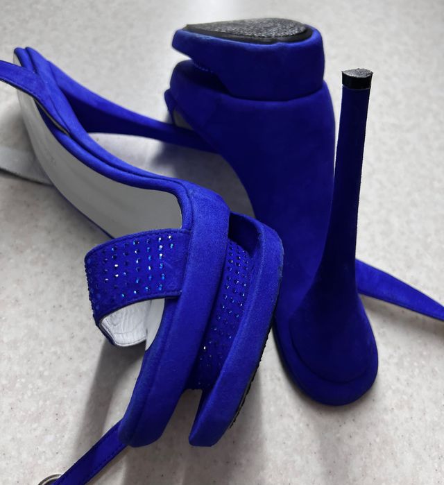 Босоножки 37 размер