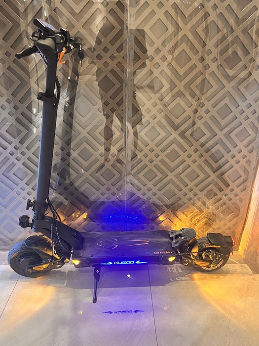 Продам электросамокат kugoo g2 pro max