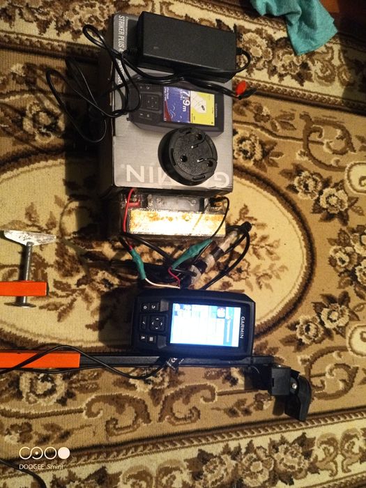 Продам эхолот Гармин в комплекте