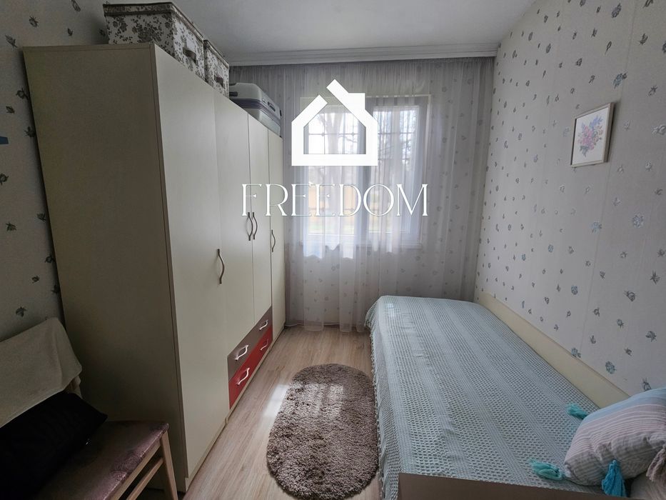 Продава се Тристаен апартамент в Варна, Трошево - 65 кв.м за 2539 €/кв.м - Снимка #2