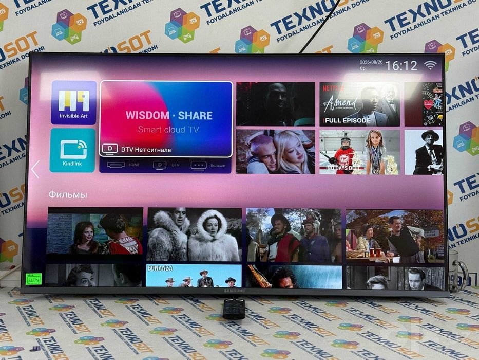 Телевизор Samsung 43" Smart