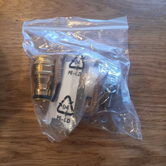 НОВ! Разтегателен градински маркуч 15 м с пистолет – 7 функции