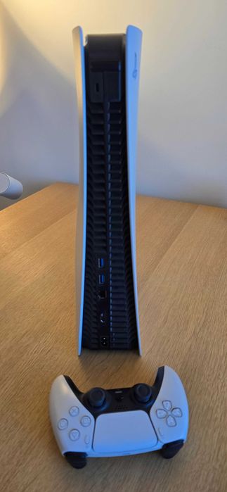 Sony PlayStation 5 825GB White (Disc Edition)