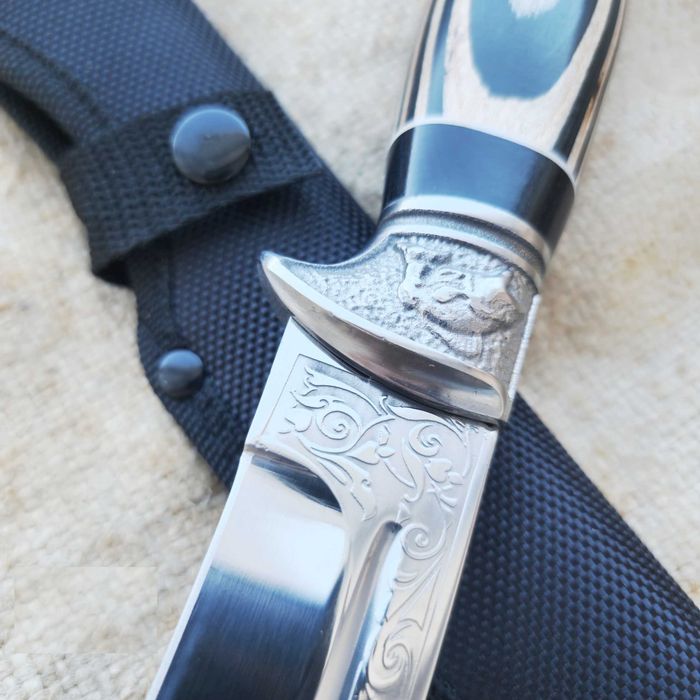 Ловен/туристически нож 28 см с метален гард и кания HTW30