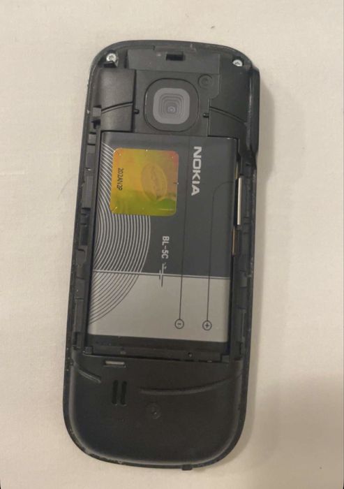 ИДЕАЛЕН!Nokia c2330-2