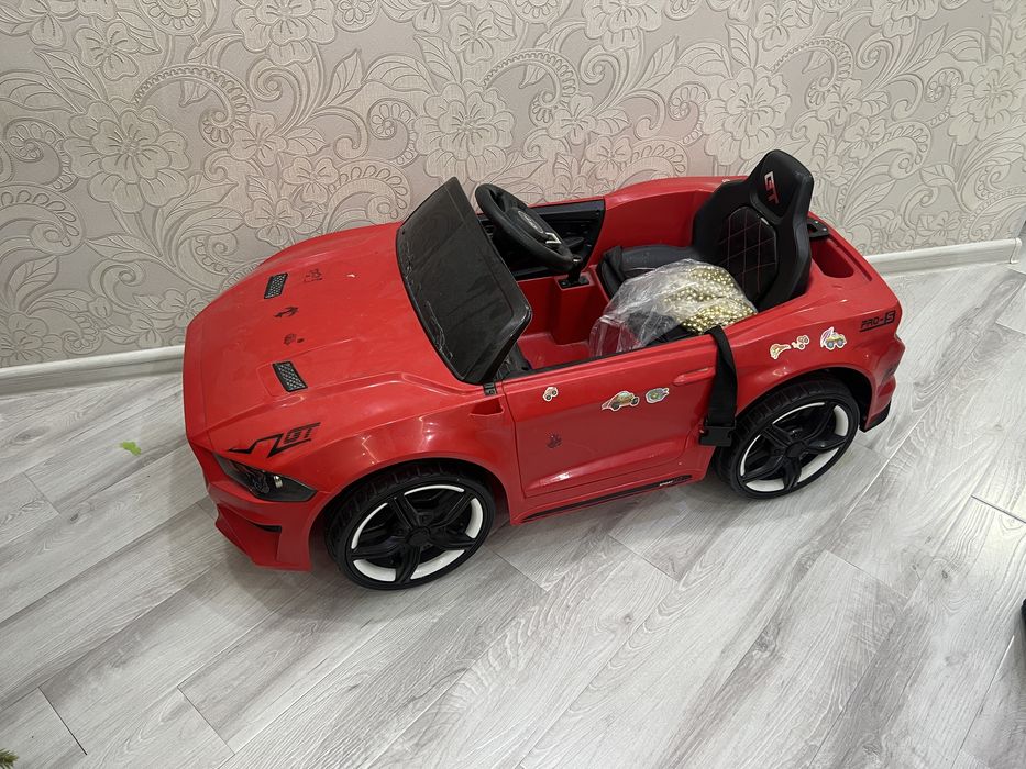 Игрушка, машина для детей бесплатно почти ))