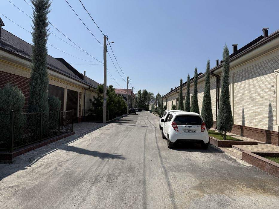 Yunusobod zenitda yengi maxallada yengi uchastka sotiladi