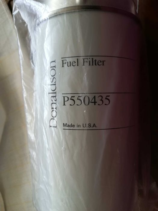 Горивен филтър за трактори/булдозер, комбайни