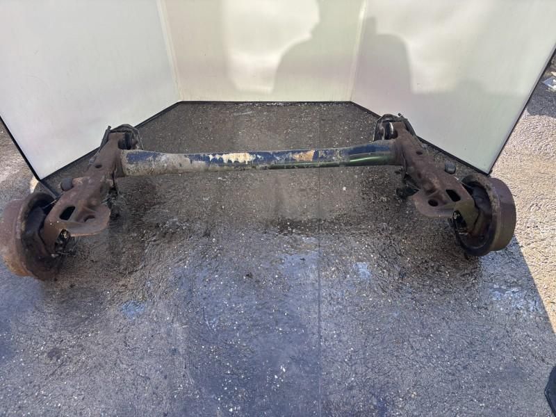 Punte spate cu defect pentru remorcă 4x100 Opel Astra G