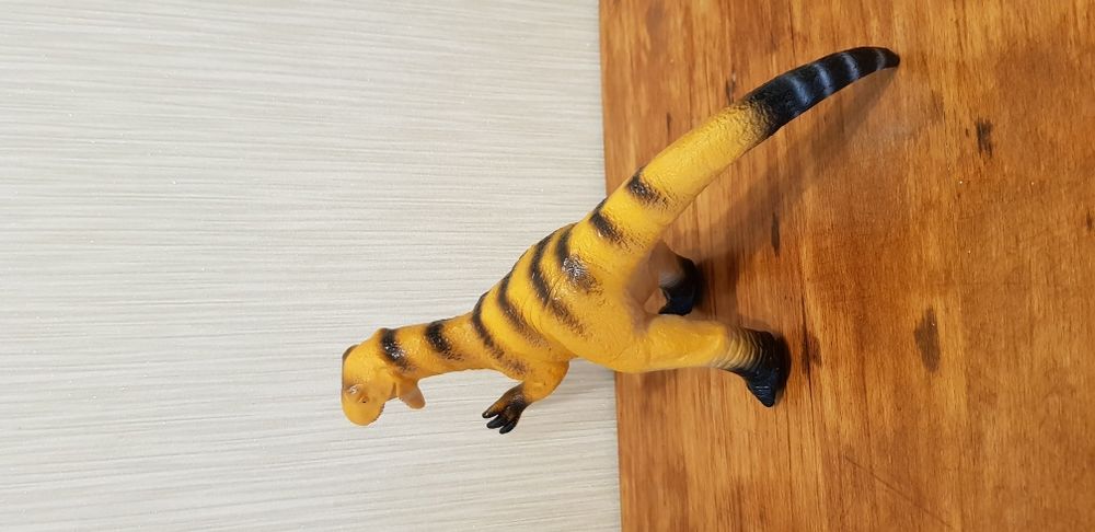 Игрушка "Динозавр"