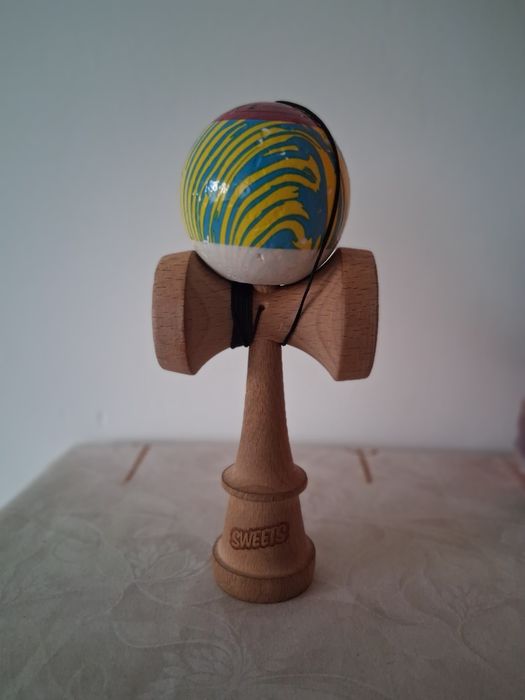 Kendama Sweet Grain Split - CMYK-BOOST