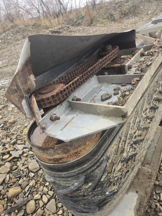 Vând benzi transportatoare (3)